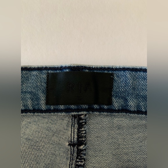 RtA Bryant Skinny Fit Distressed Jeans Men’s Size 32 Medium Blue Wash Denim - Picture 5 of 11